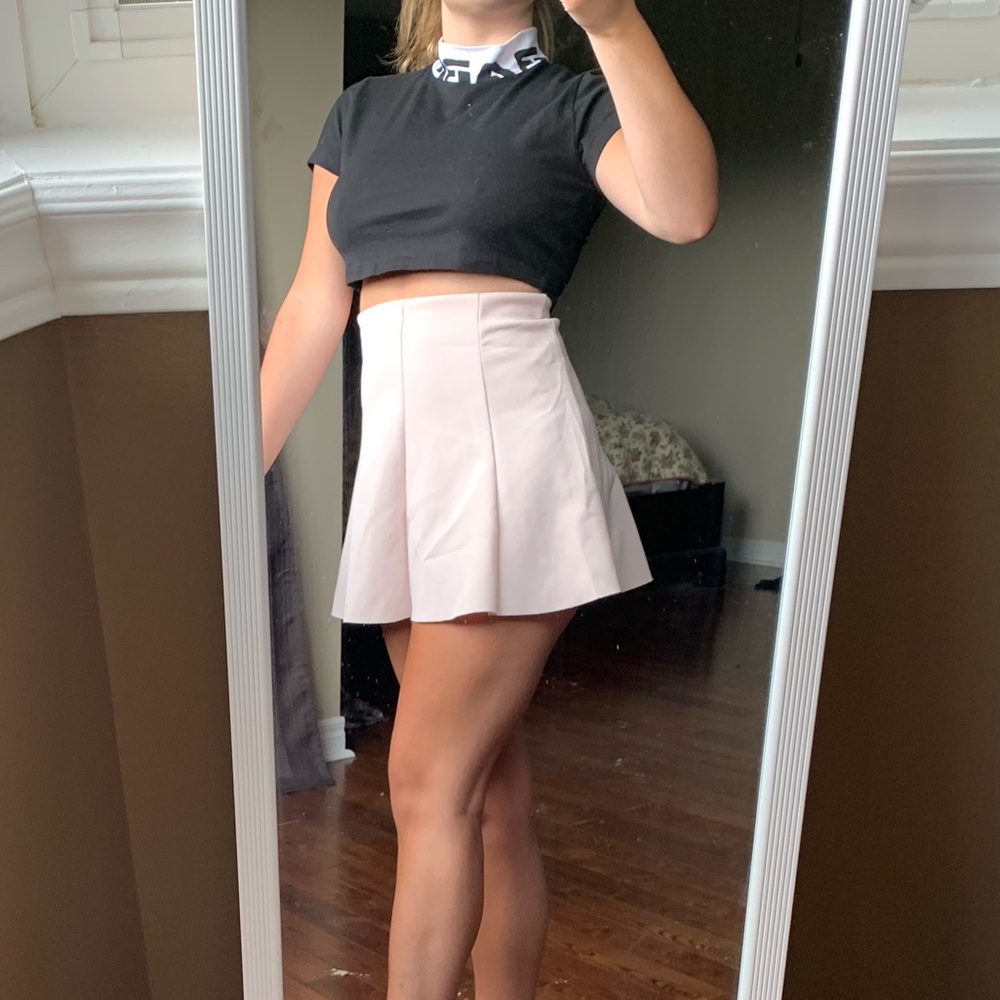 B A B E collared crop top